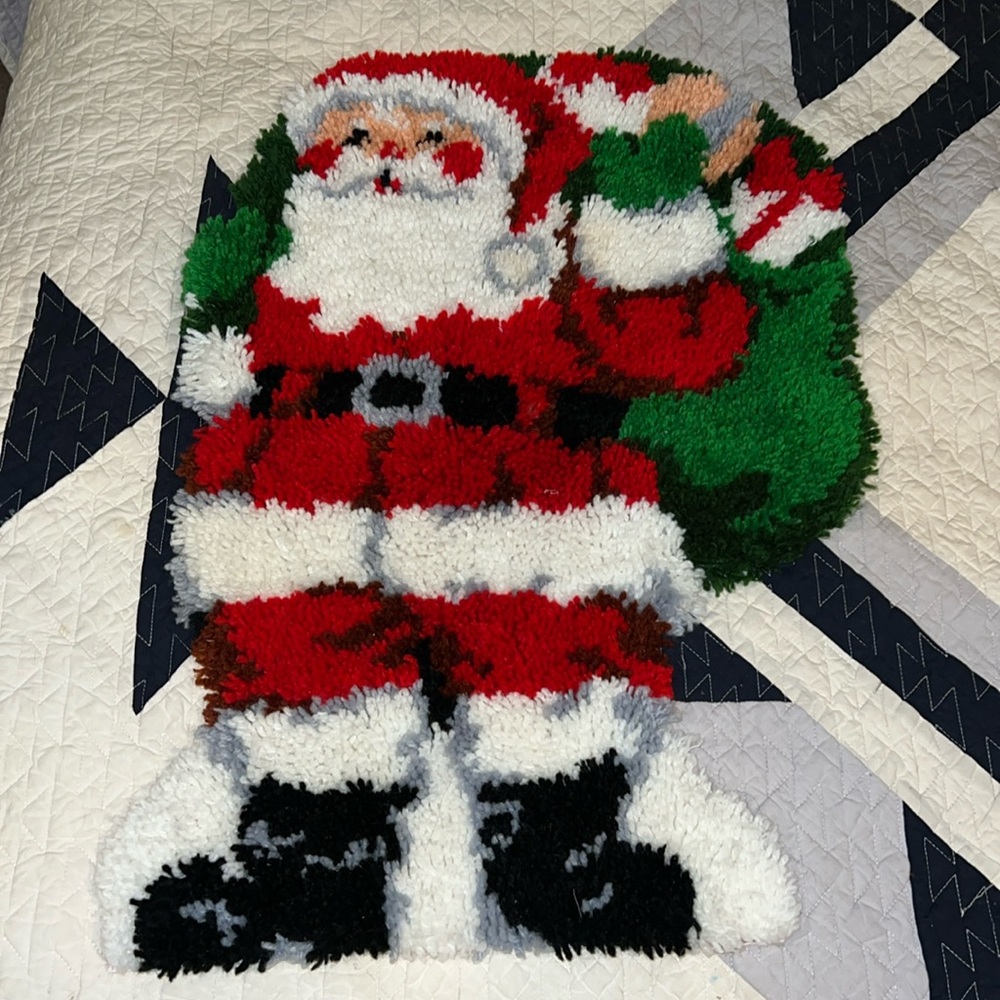 Vintage Christmas Santa latch hook rug or wall hanging 27” t x 19” w
